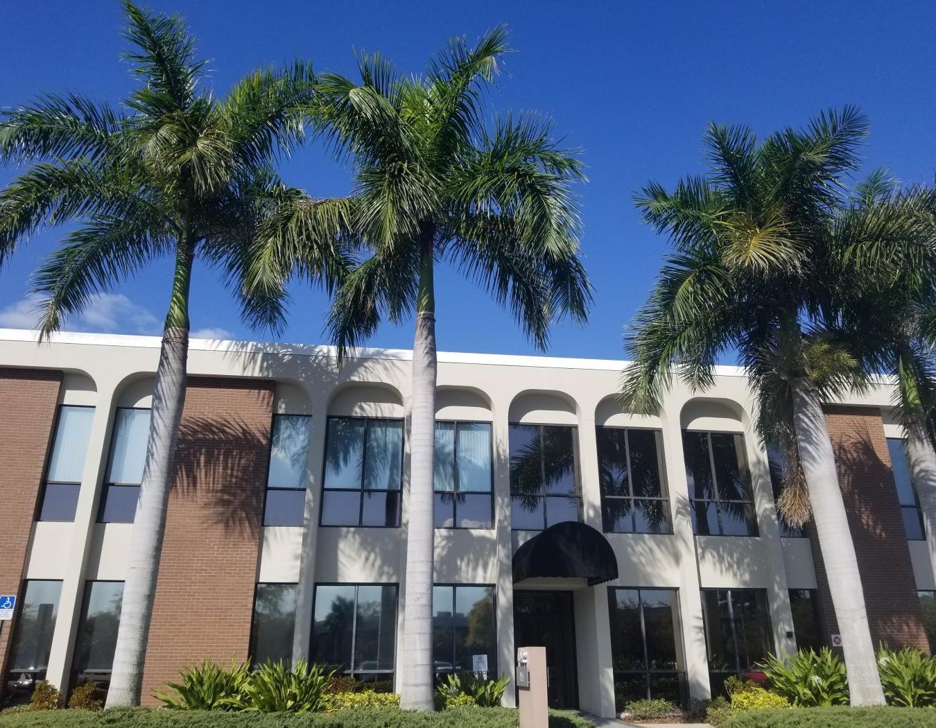 Exterior of a building on the St. Petersburg, Florida campus of Utica University.